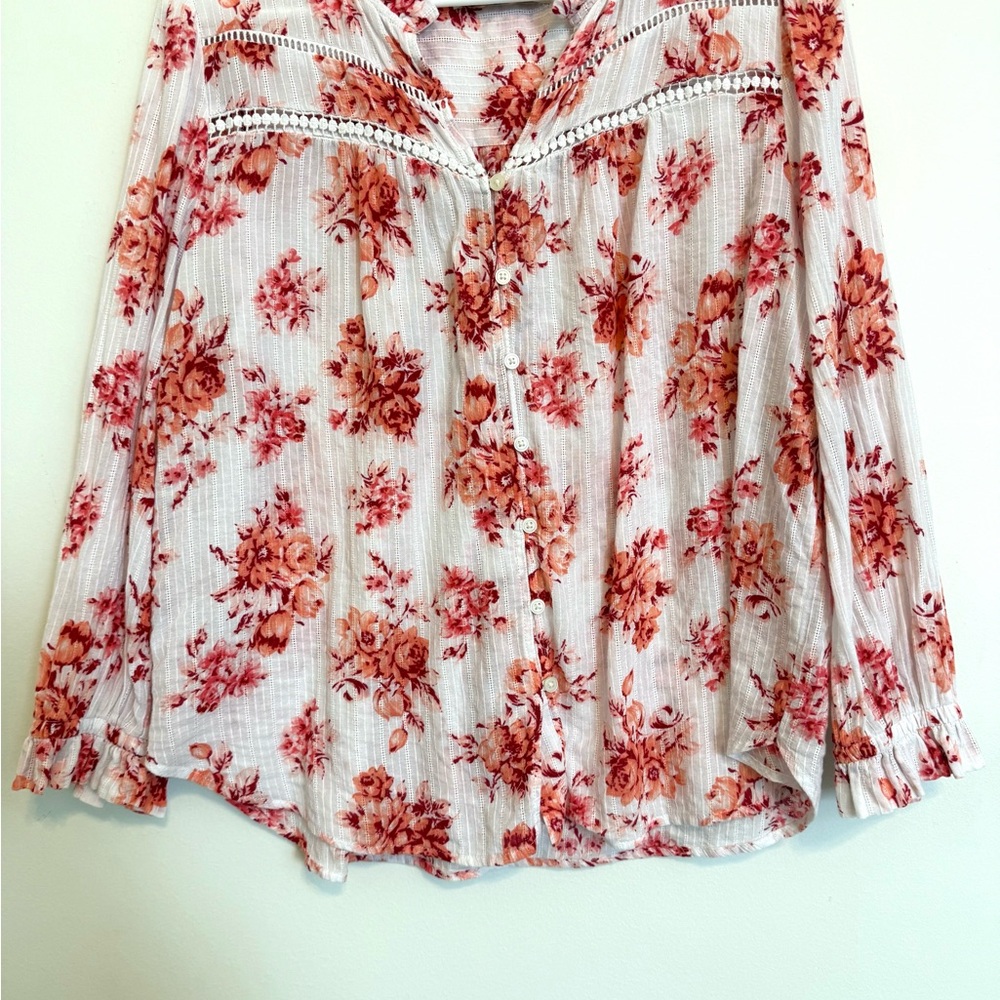 2/$30 LOFT Floral Blouse Medium White Coral Pink Boho Ruffle Neck Cotton Top - Picture 5 of 9